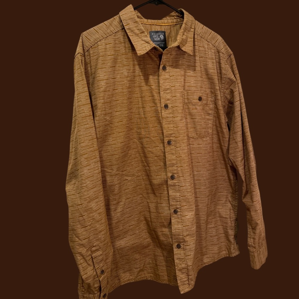 Mountain Hardware Shirt